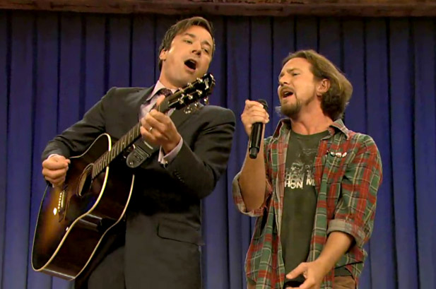 1200509-JimmyFallonEddieVedderBig